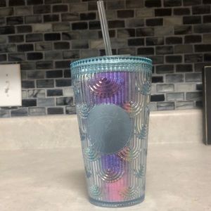 New Starbucks 16oz Iridescent Mermaid Scale Cold Cup